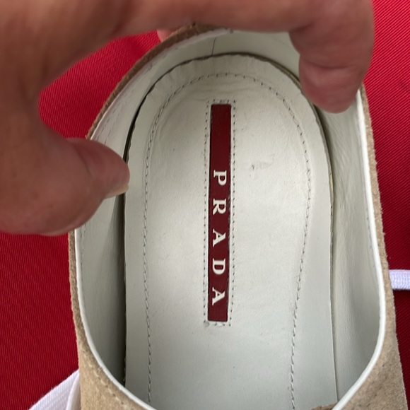 ⛔️SOLD⛔️ PRADA Men’s Low Trainers Suede Shoes Size 11US - Picture 2 of 15